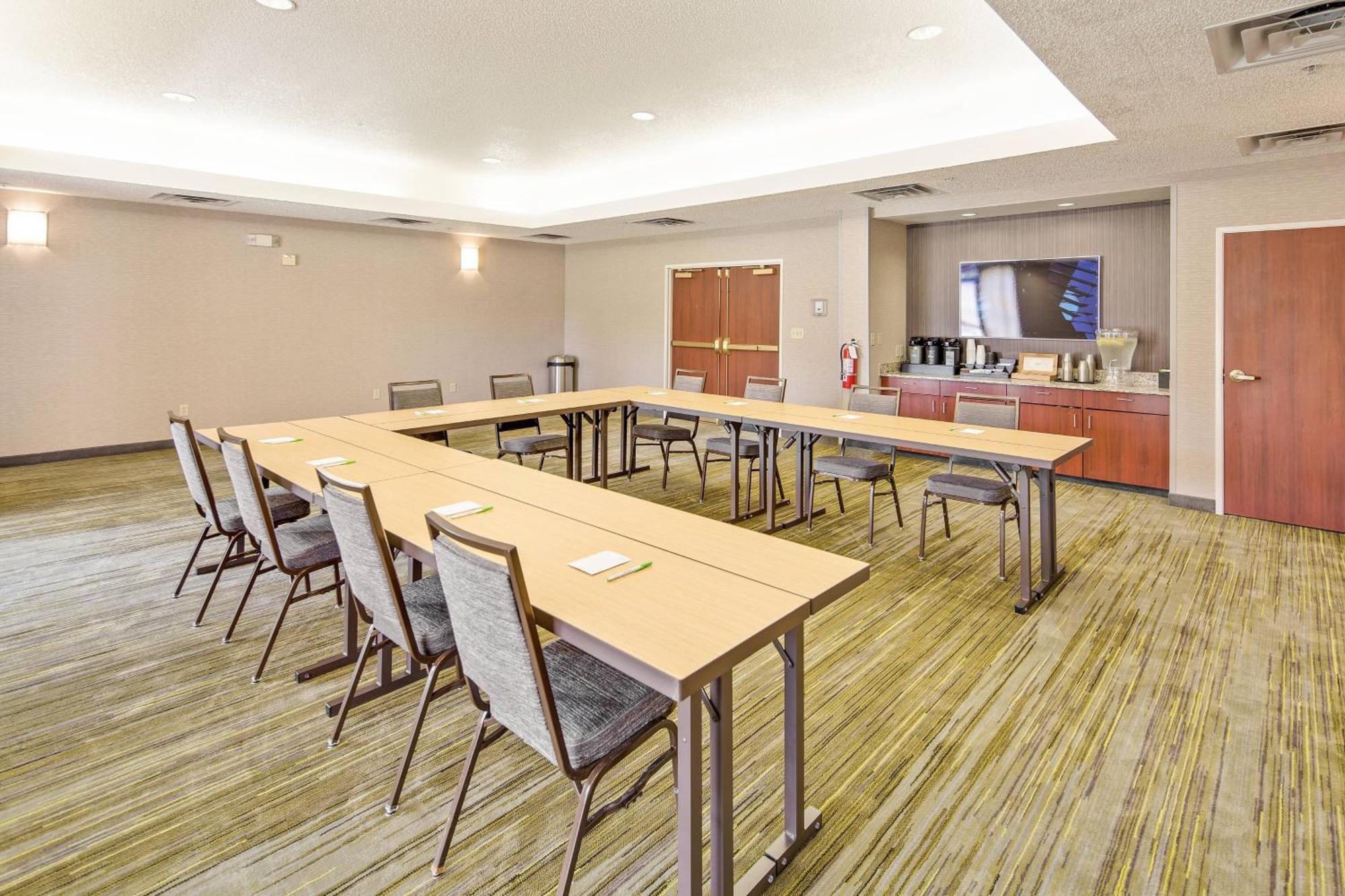 Courtyard By Marriott Bryan College Station Hotel Bagian luar foto